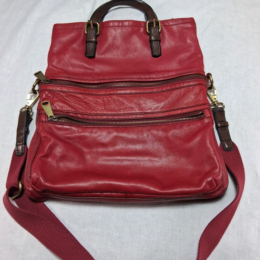 Fossil Explorer Large Tote Crossbody Bag Fold Over Purse Soft Red‎ Leather
